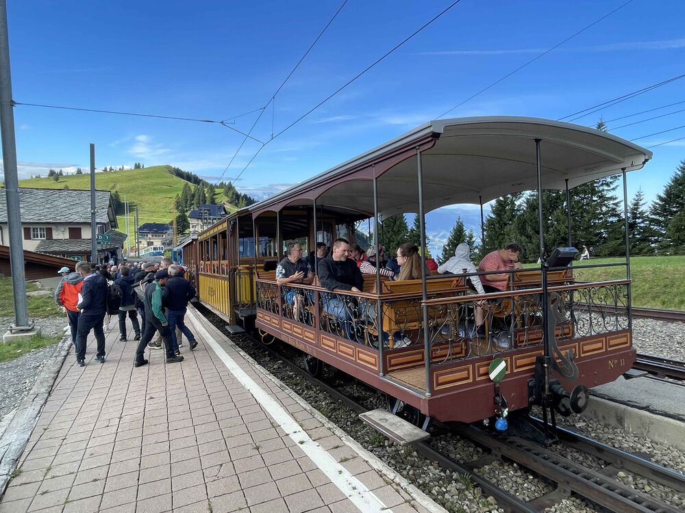 150 Jahre Arth-Rigi-Bahn: Am 21. Mai 1875 fuhr die erste Zahnradbahn von Arth-Goldau auf die Rigi – ein technisches Wunderwerk ihrer Zeit. (Foto: Peter Warthmann)
